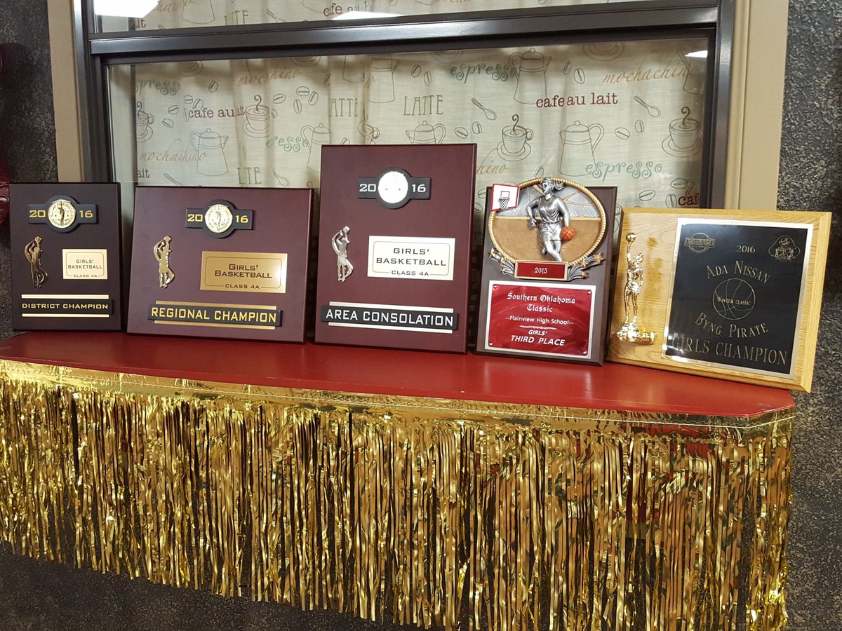 Lemon_Slabaugh's tweet image. Forgot the hardware from this incredible season #HardWorkPaysOff#StepFour #WeRNotScared