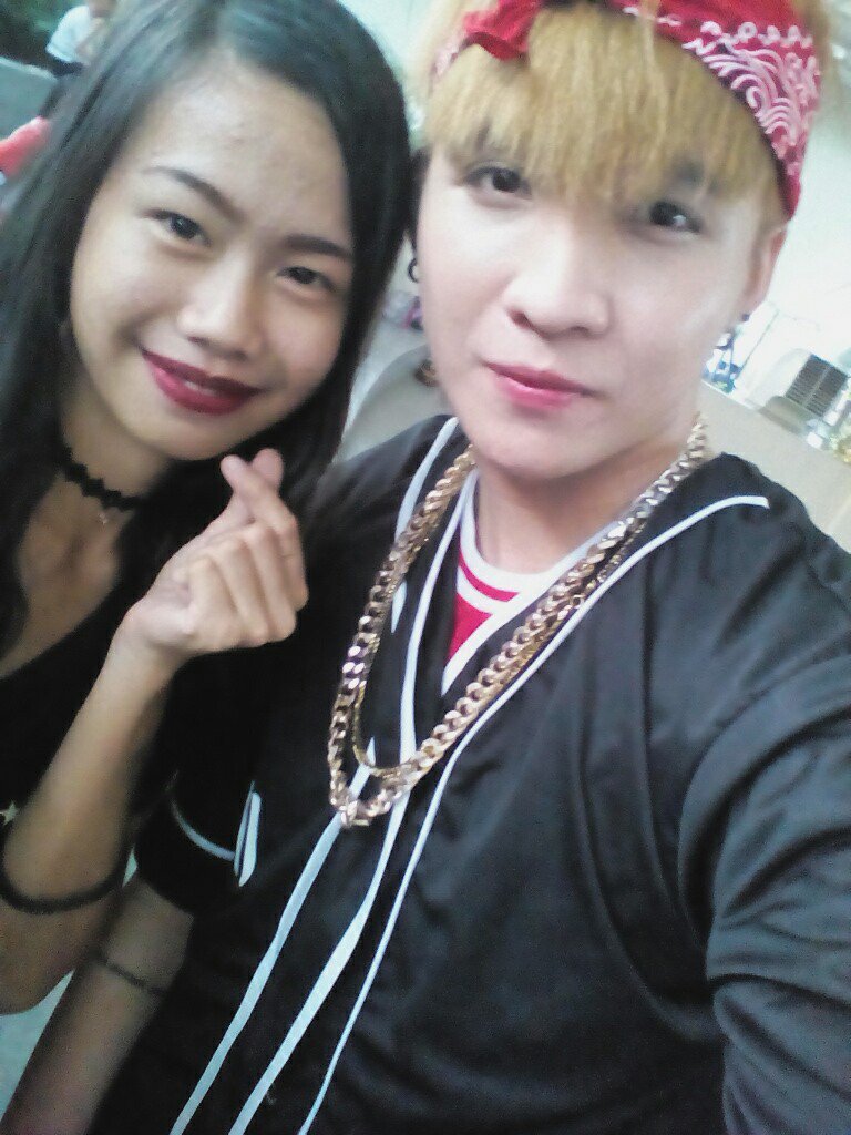 hwhyunexx's tweet photo. Ariel Lim 💖 He's so mabait 😍 ayan quotakinabalu hahahaha
#SugaPh #Xkon #KDF8 https://t.co/cYbNJ43pag