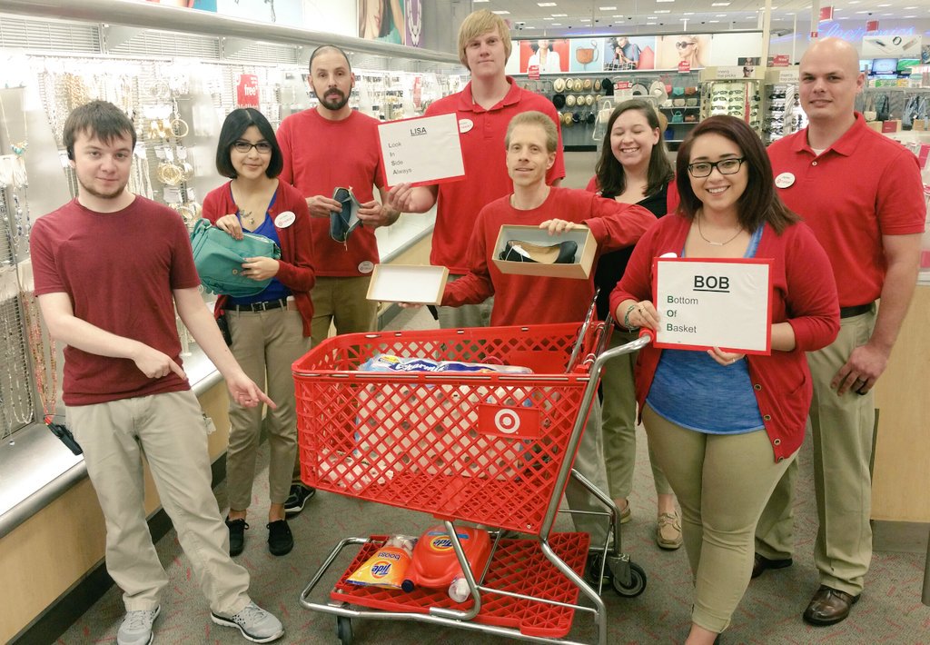 AdamRMendoza's tweet photo. Tuesday Night Huddles! March Shortage Awareness Month Activity! BOB & LISA tonight! #1785 #D327AP #reducingshortage https://t.co/VSOeGSsIVF