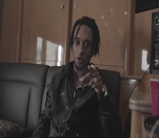 Upoffthelife's tweet photo. Check Out Rae Sremmurd Dedication TourVlog OfftheNewWebsite #MadeTheHeadline https://t.co/rglF7O7gu5 https://t.co/UKLKch4eV3