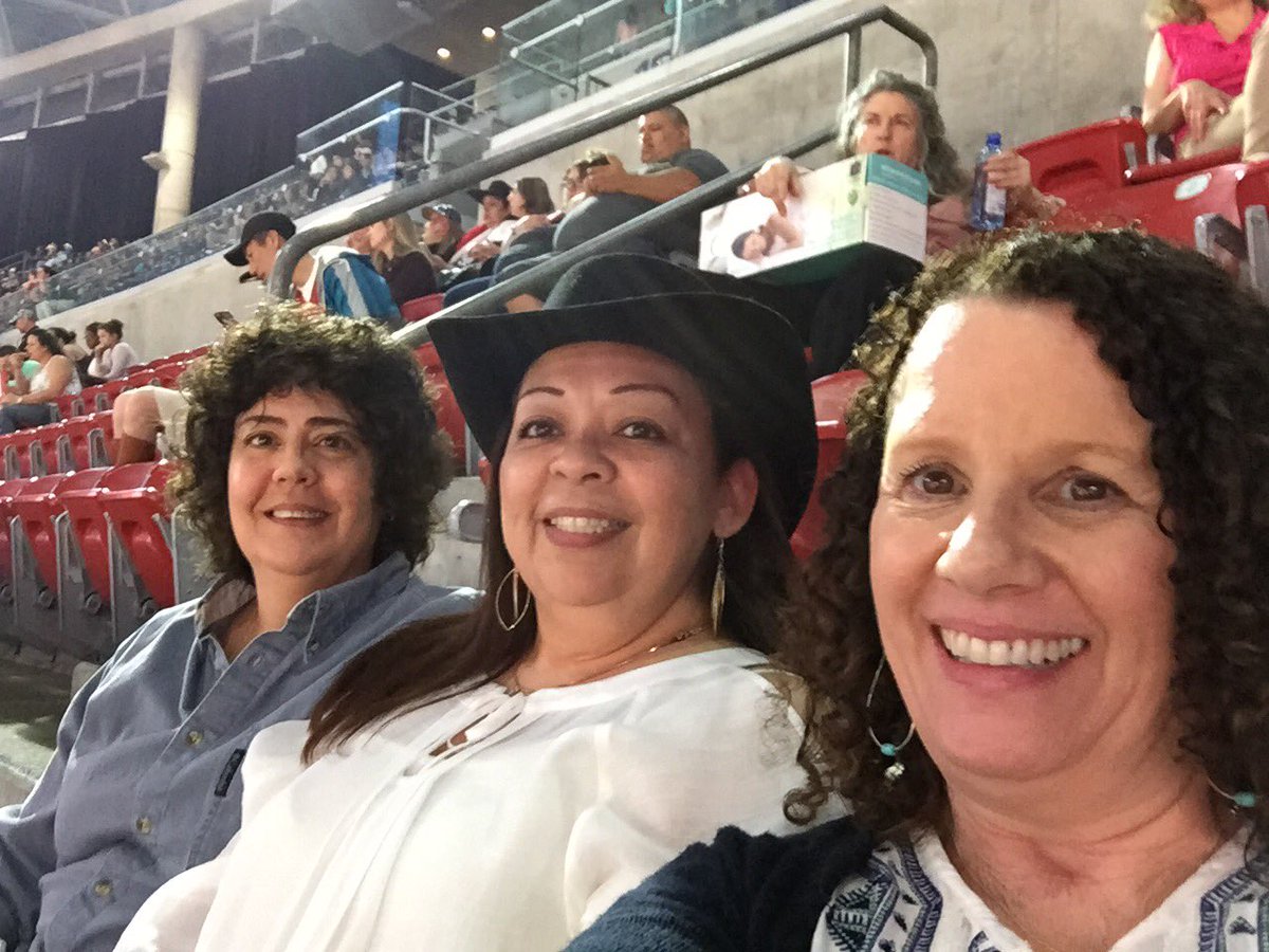 dcapaccioli's tweet image. #RODEOHOUSTON
