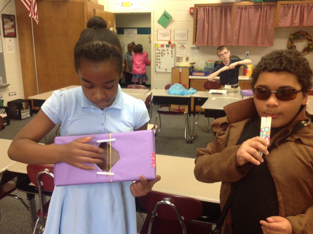 MrsFolkerTCE's tweet photo. Exploring variations in pitch with our handmade instruments!  #TCE #fourthgraderocks https://t.co/SZ9UD2ctoX