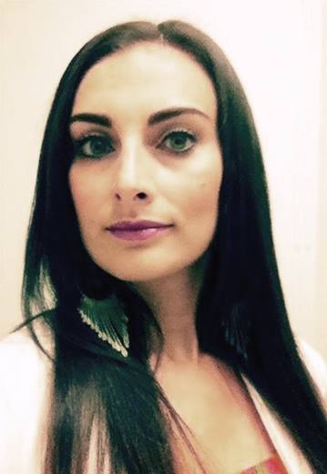 aleksmunoz's tweet photo. Artist Elba Raquel Martinez joins the @MakeTheMoon2015 team! Check out here work here. https://t.co/Iz8KBxyy4g https://t.co/zLxODf1yH8