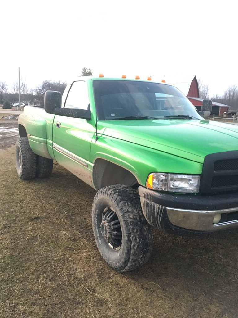 Newest addition to Holmes' Dairy🐮🙈 #MeanGreenMachine #TheIncredibleHulk #DroppingPanties😏