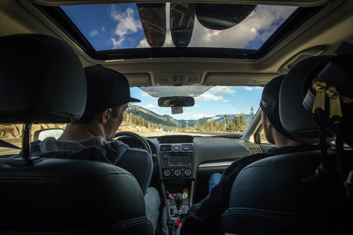HighwayTourCo's tweet photo. Who's up for a road trip? #PowderHighway #TheRealStoke https://t.co/H4xzA6F2LW https://t.co/7yWgVRlM7n