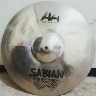 waroengdrum's tweet photo. #wts @DrumBagus  AA Rock Crash 17"| bb 7BFDA984 line : @waroeng_drum https://t.co/1pzZTgotLs