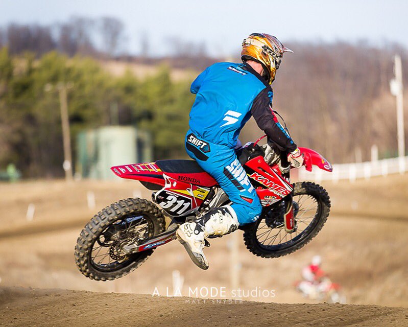 _Matt_Snyder_'s tweet photo. Practice tonight at @malvern_mx @OMA_districtX | #motocross #malvernmx #omxa #alamodestudios https://t.co/UbtEk3R8MV