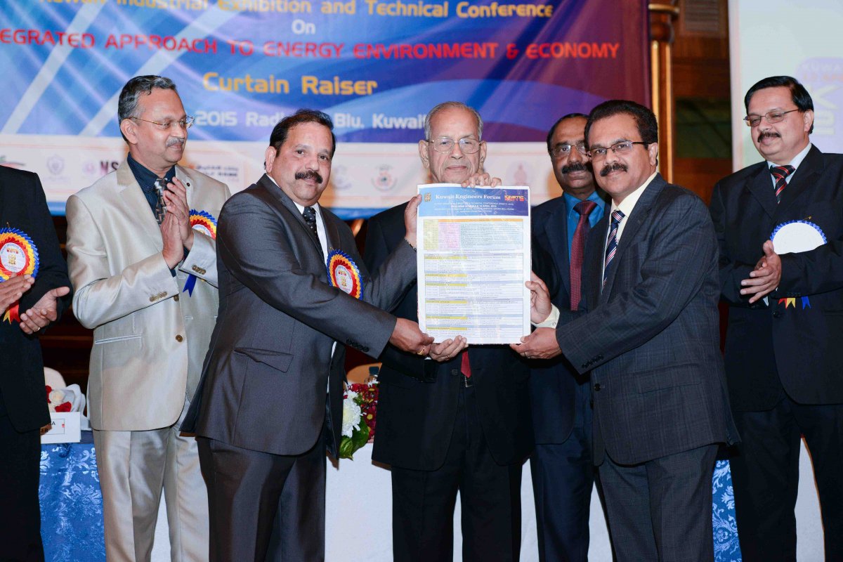 kef_kuwait's tweet photo. Glimpses of Kinetic 2015 #kinetic2015 #kefkuwait https://t.co/jt81Arg0SA
