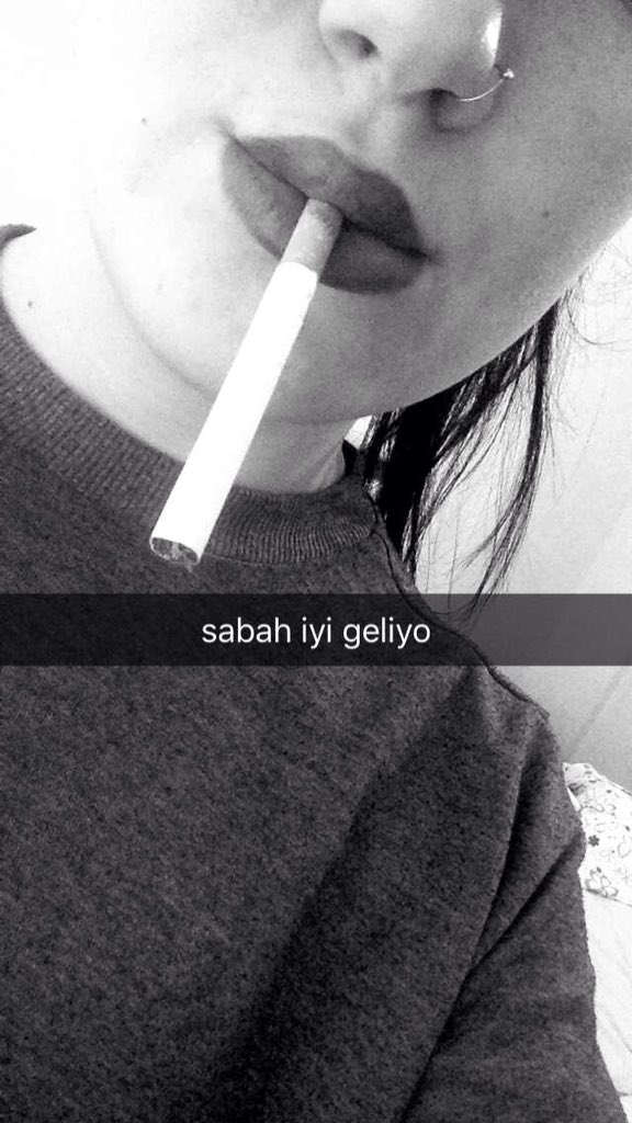 ozmen_ayse55's tweet photo. sabah iyi geliyo✌🏽 https://t.co/nK7Vy1tC1l