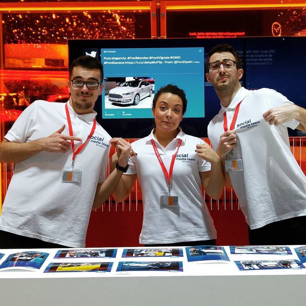 abroad_me's tweet photo. Ford - social media team! #gims #genevamotorshow #fordgeneva #fordfoto #ford #socialmedia #erasmuslife by adridanjo… https://t.co/NvMUyEuKB9