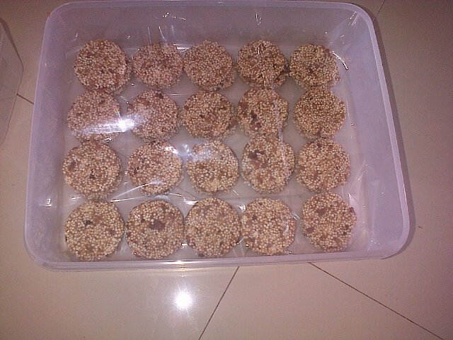 Dan_delvis's tweet photo. Gerobuck Coffee telah tersedia Kernas mari kita coba.. https://t.co/qyyDlezXIx