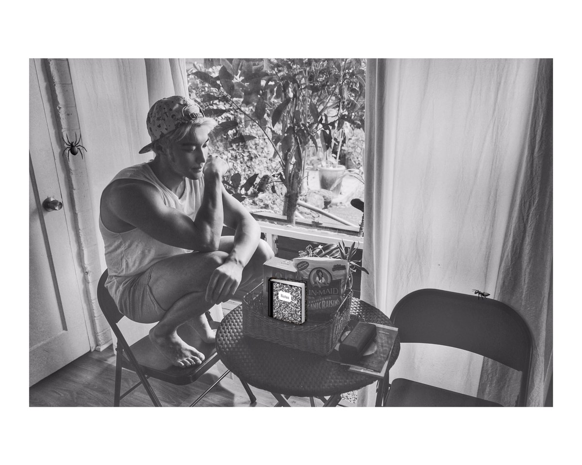 EdisonFanR's tweet photo. When you dont know what filter to use, just make it black and white. And tell others u r being artistic https://t.co/jXiDSiPf79