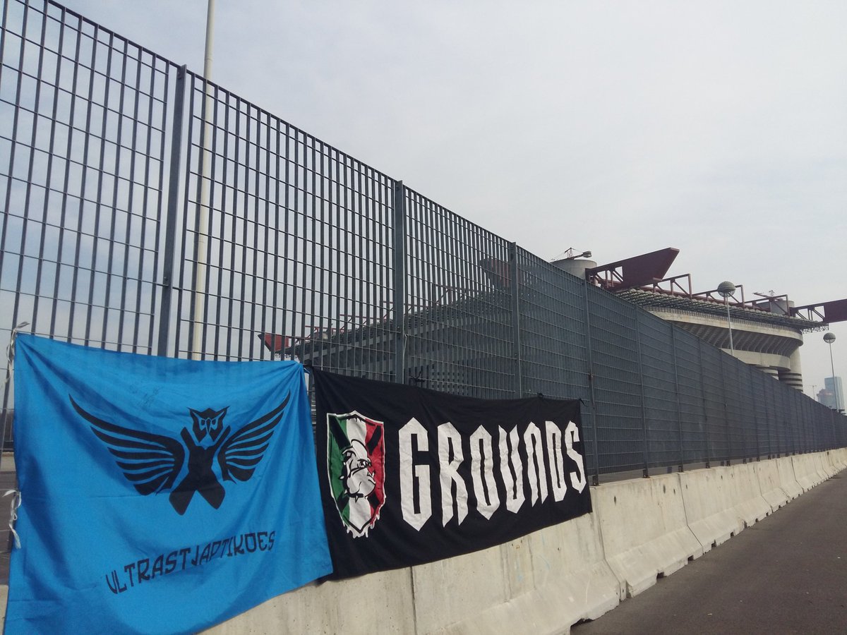 Grounds_Uno's tweet photo. @ultrascaptikus Auguri Brother 

#SempreFratelli https://t.co/exNRZRSZtw