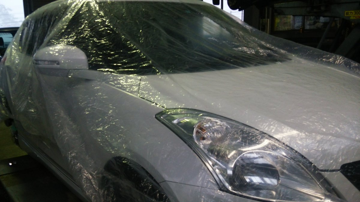 tmr_k5's tweet image. じてんしゃも、じどうしゃも納車前にお店へチラ見しに行くのが大好きです。