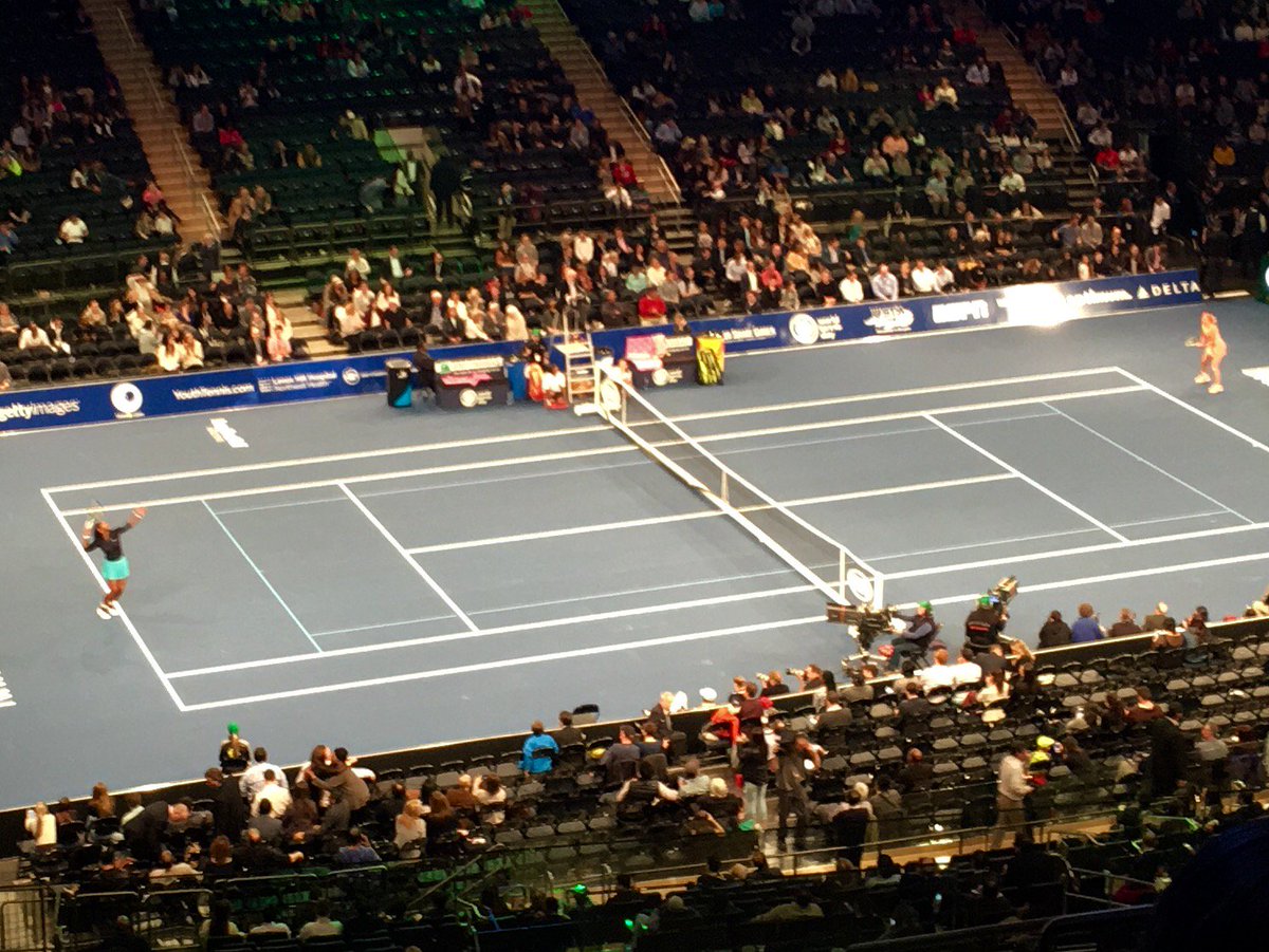 AaronNicholson's tweet photo. Serena Williams at Madison Square Garden. https://t.co/5mTEMkPHHK