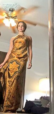 HECTORTERRONESo's tweet image. @LUPITAJONESFANS #fiting #silk #diseñomexicano #HectorTerrones     #primerolomexicano #beautyfullwoman #bestfriends