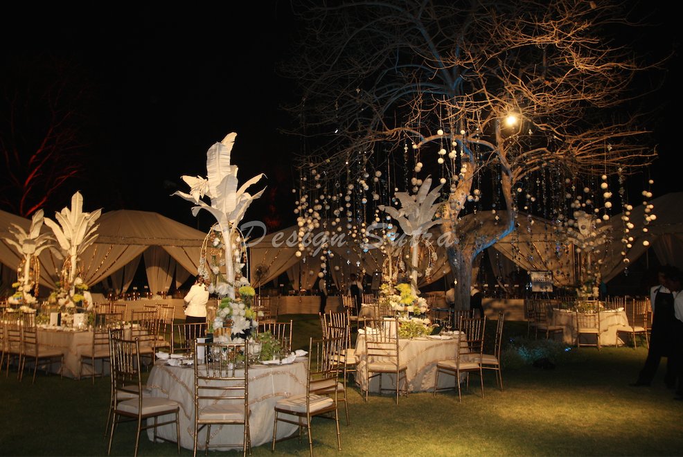 SutraDesign's tweet photo. #weddings #weddingdecor #weddingdesign #cocktailthemedecor #designyourwedding #designsutraweddings #weddingfloral https://t.co/lVTiKCoatW