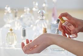 TiendDPerfu's tweet photo. Nada como tu olor, reflejalo con #tiendadeperfumes #compraya #lasmejoresfragancias https://t.co/GVsV5TSCuC