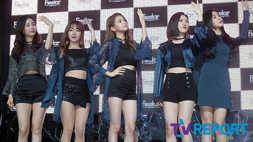 crayezidog's tweet photo. Their visual makes me cry https://t.co/q3Y8tt2qhy