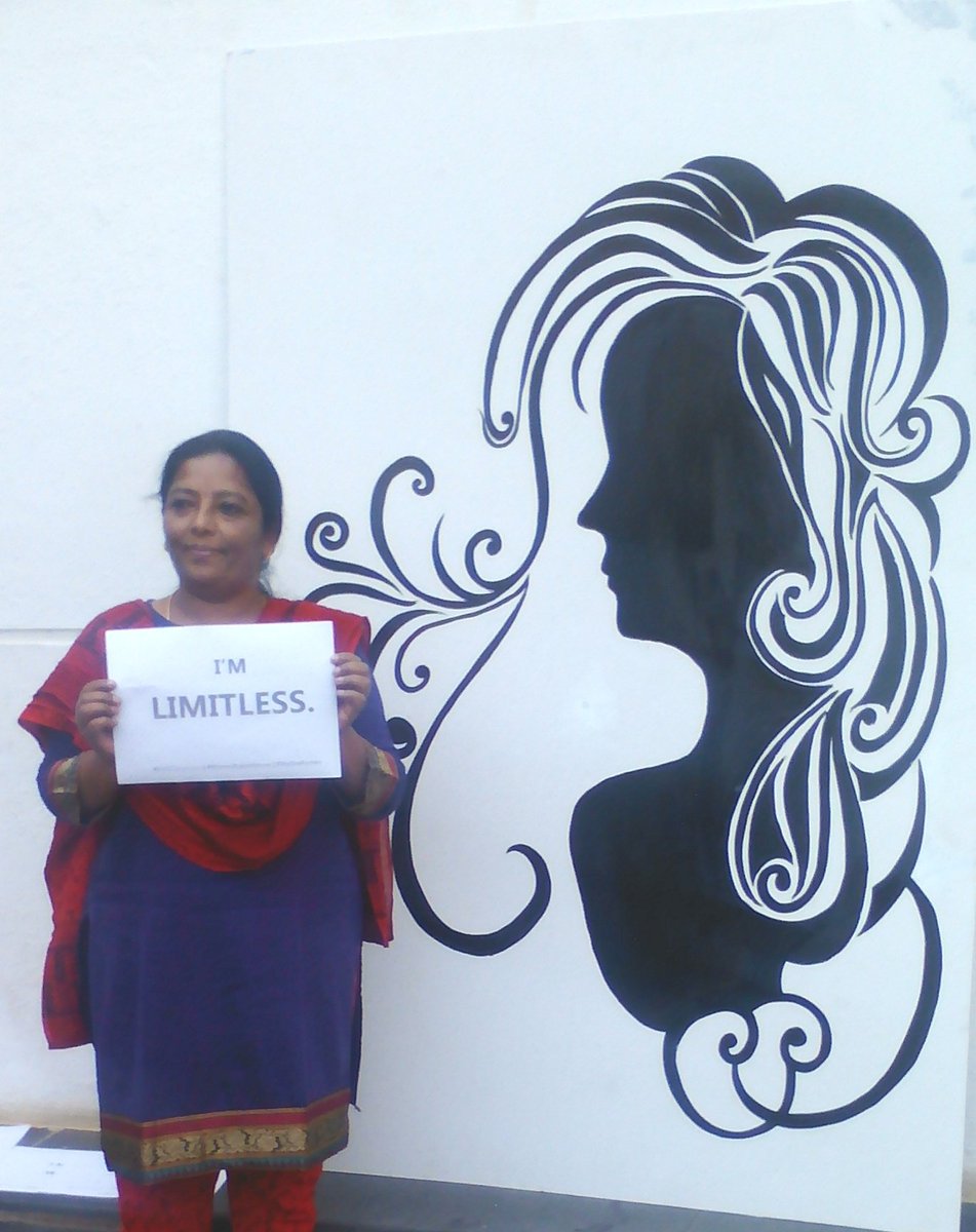 Sai_Narendra_V's tweet photo. @SSMCBengaluru 
#SSMCRmpower
#Womensday
#WomenSuperHeroes https://t.co/kWHmFJgaho