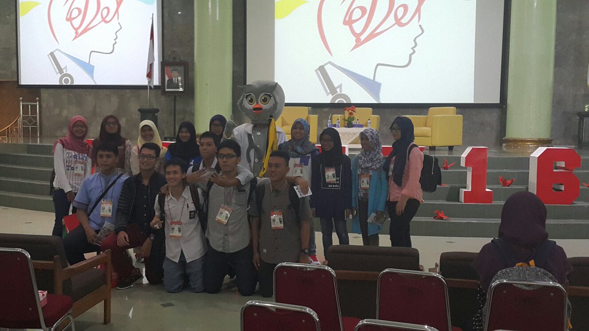 Kelompok terbaik
Tiroksin
#medexfkuii2016