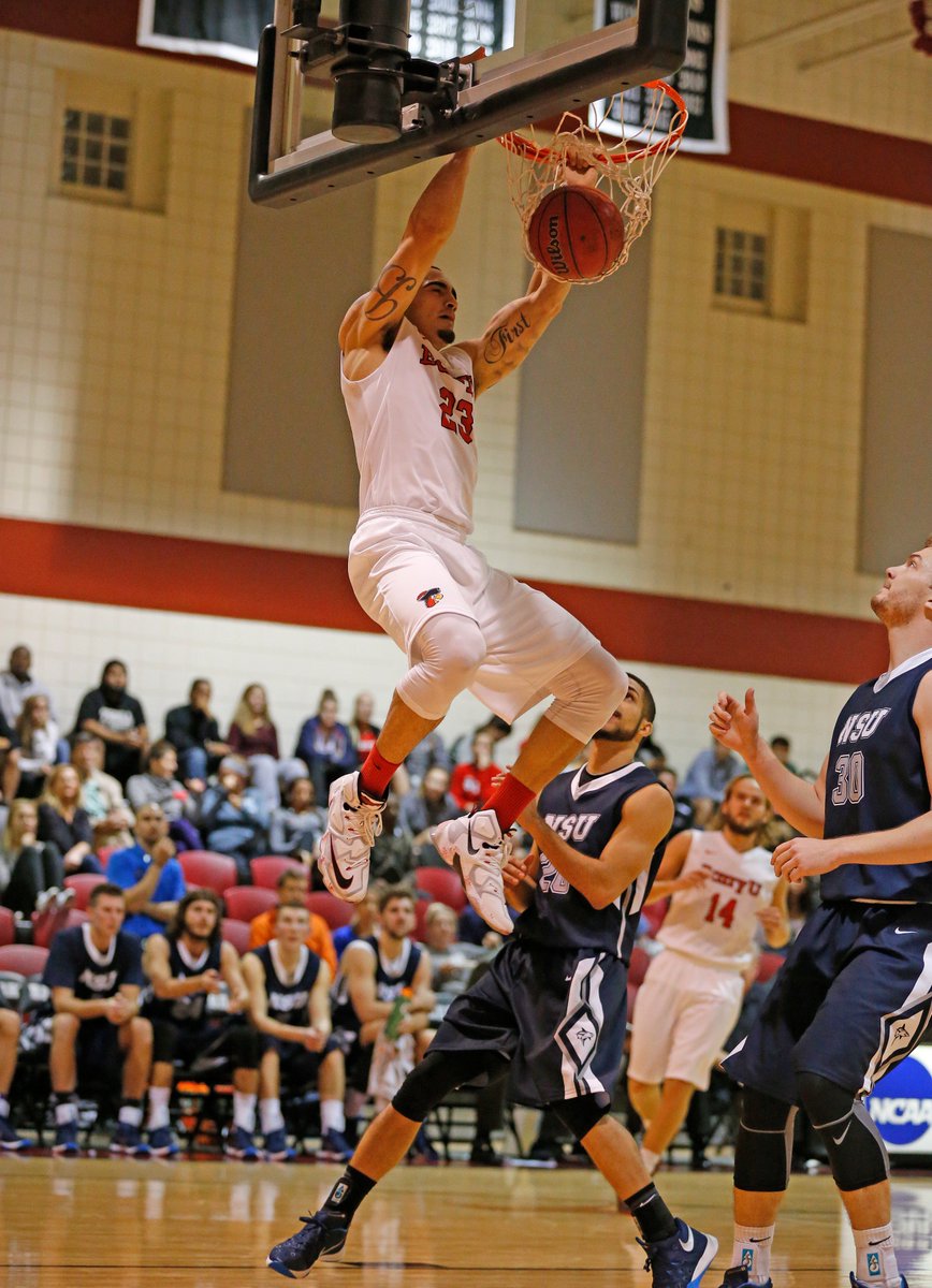 GoBarryBucs's tweet photo. Vote up to 1 pm to land @BarryUniversity Yunio Barrueta spot on ESPN Dunk Contest. Vote at https://t.co/780bhuIkUr https://t.co/A2eaL1lapO