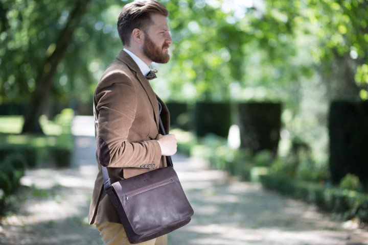 jaime_le_MIF's tweet photo. 4 questions à FRANDI - https://t.co/0REKDMiDCf #maroquinerie #madeinfrance @frandi_1930 https://t.co/8MesMu74bX