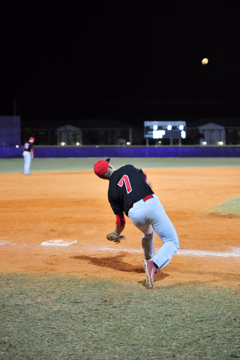 CLHS_Media's tweet photo. North v. Cypress
Baseball March 8, 2016
#angelaamosphotographer @NFMHSAthletics @NorthFtMyersHS @NFMBaseball https://t.co/9GoTjVGD5Y