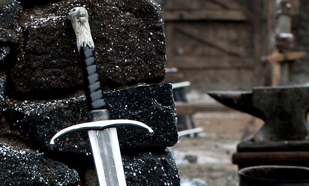 Sakarya Teknokent bünyesinde çalışan bir grup AR-GE mühendisi Valyria çeliği ve Mithril zırh üretmeyi başardı.