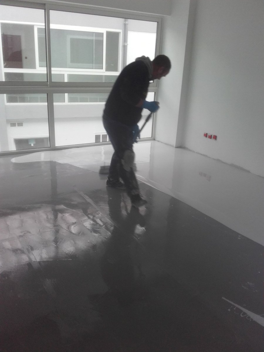 carpetmanfrance's tweet photo. @Wolff_NL rateau ragreage @caillis #wolfftools https://t.co/iCnuveIu1D