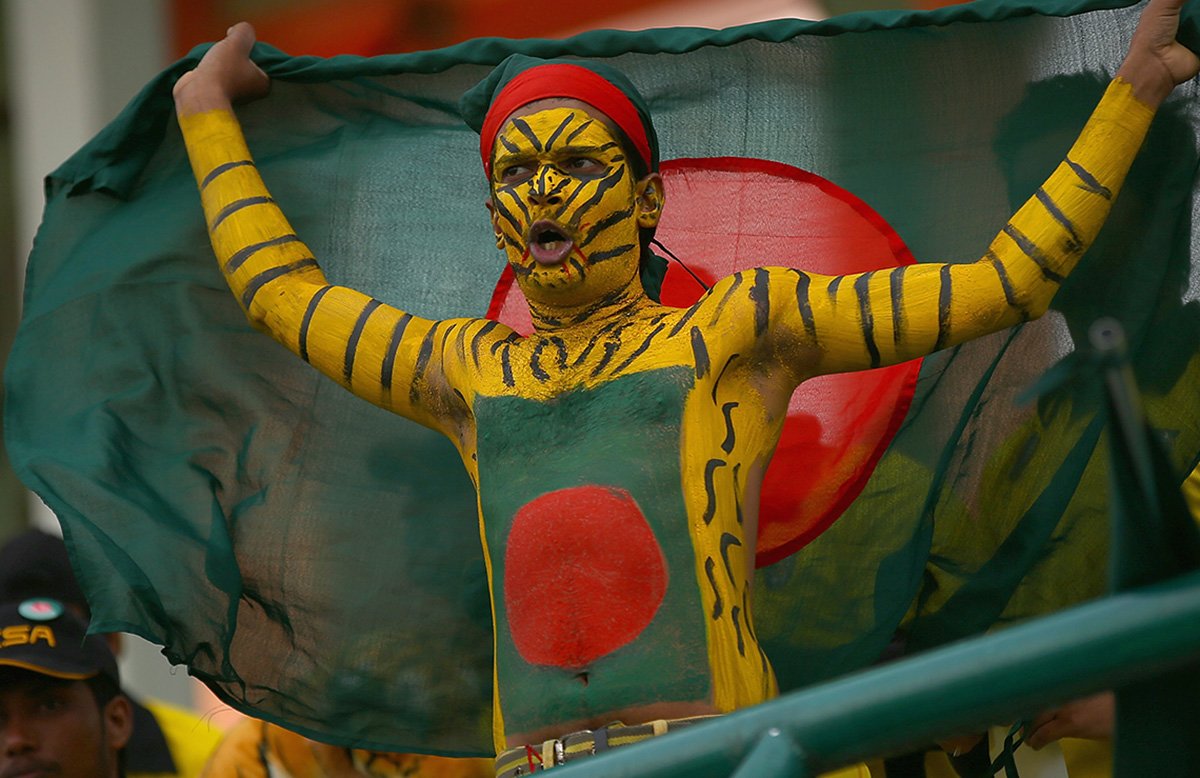 mzhl_08's tweet photo. It was not that great croud like Mirpur but still there were quite a few to back the #Tigers. #BAN #BANvNET #WT20 https://t.co/MhgyYc3Fag