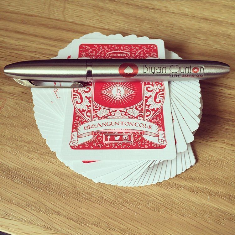 bryangunton's tweet photo. https://t.co/BvVlBAFCGi #weddings #cardiff #magician #corporate #magic #table #close up #magicians#bristol #toolo… https://t.co/2g5Ehs5RUM