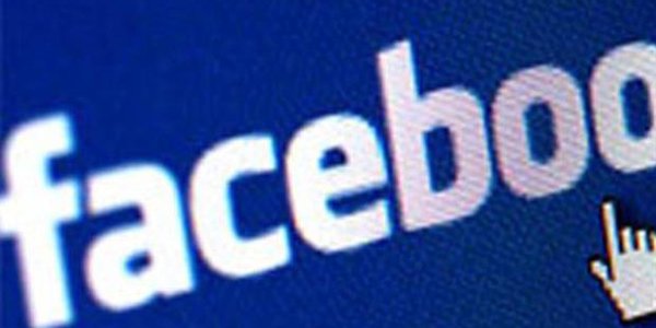 HMRC spends more on Facebook ads than social network pays in tax bit.ly/1U1OMIV by <a href="/MichelleSW14/">michelleSW</a>