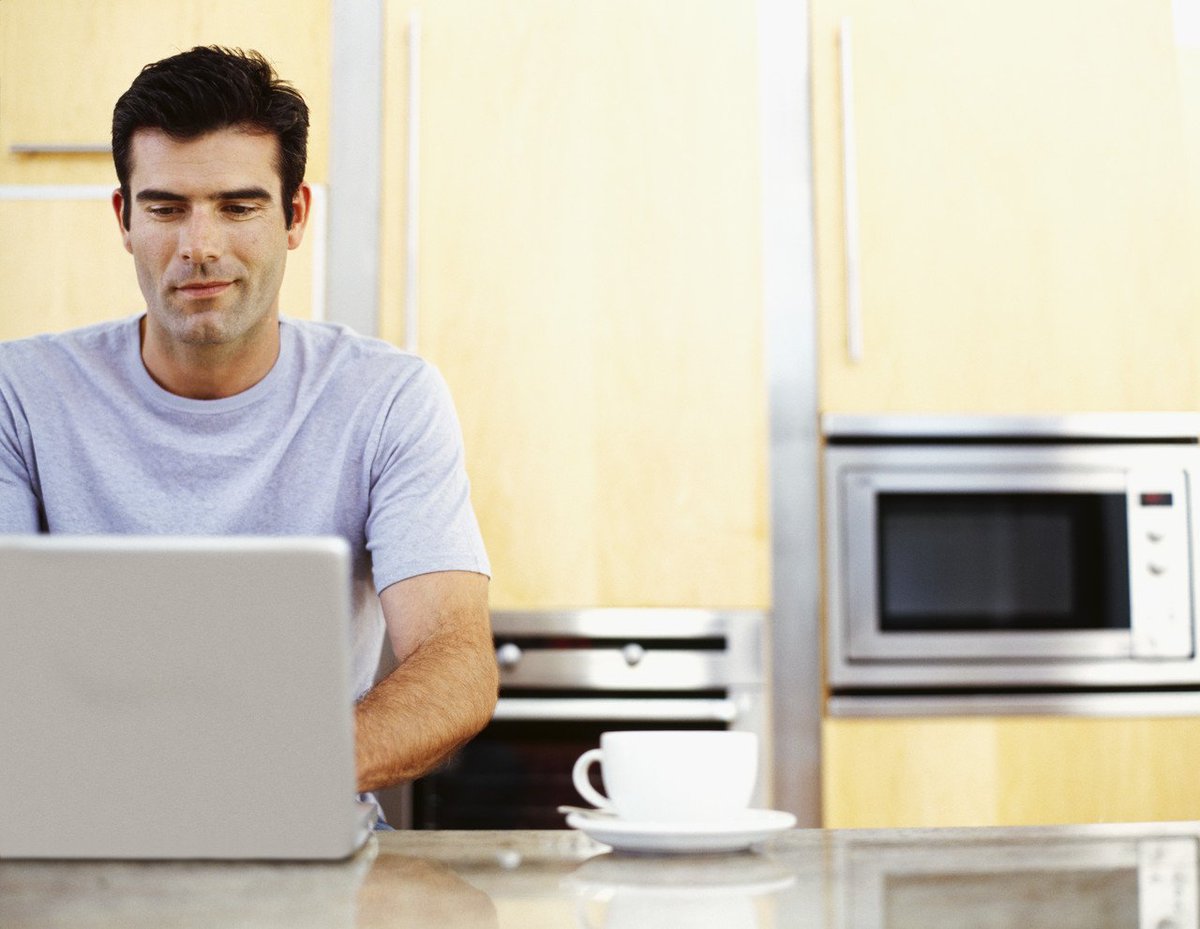 makefastdollar's tweet image. To all mummies, daddies and people who want to work from home. You ACTUALLY CAN! PM me. This is a real business