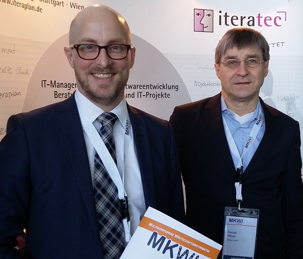 iteratec's tweet photo. Tjark und Harald freuen sich auf spannende Gespräche am #iteratec-Stand @mkwi2016 #mkwi https://t.co/W3heYok1qd
