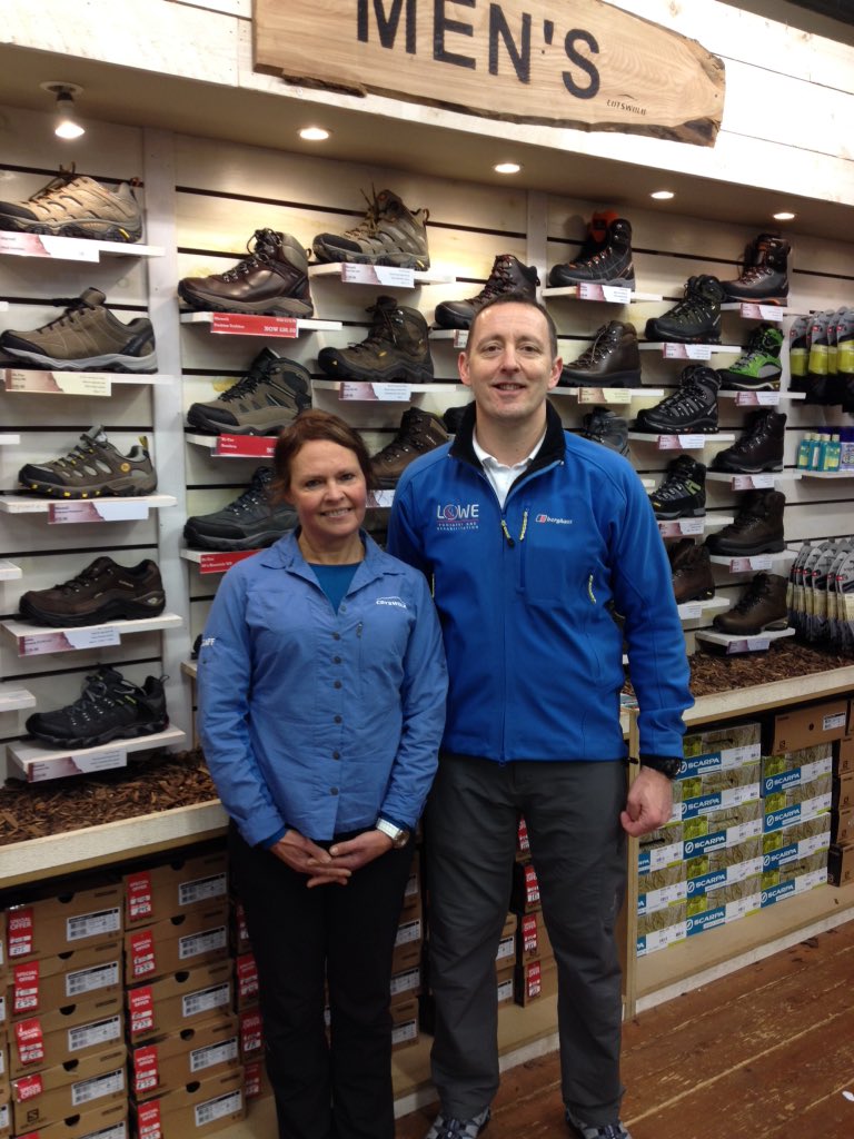 rob_pod_rehab's tweet photo. Really enjoyed giving podiatry presentation to the staff @CotswoldPlym @CotswoldOutdoor #stafftraining #podiatry https://t.co/TOSvjCakrB