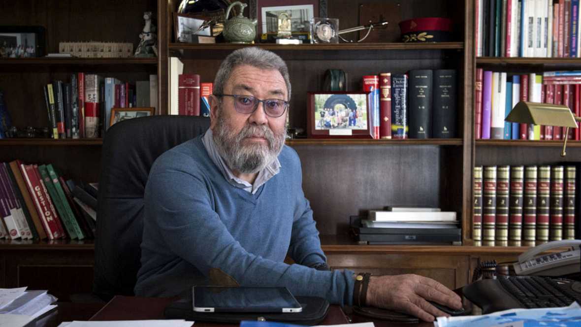 rtve's tweet photo. Cándido Méndez dice adiós tras 22 años al frente de UGT https://t.co/prStgyL1D3 https://t.co/NnBNlvUUCh