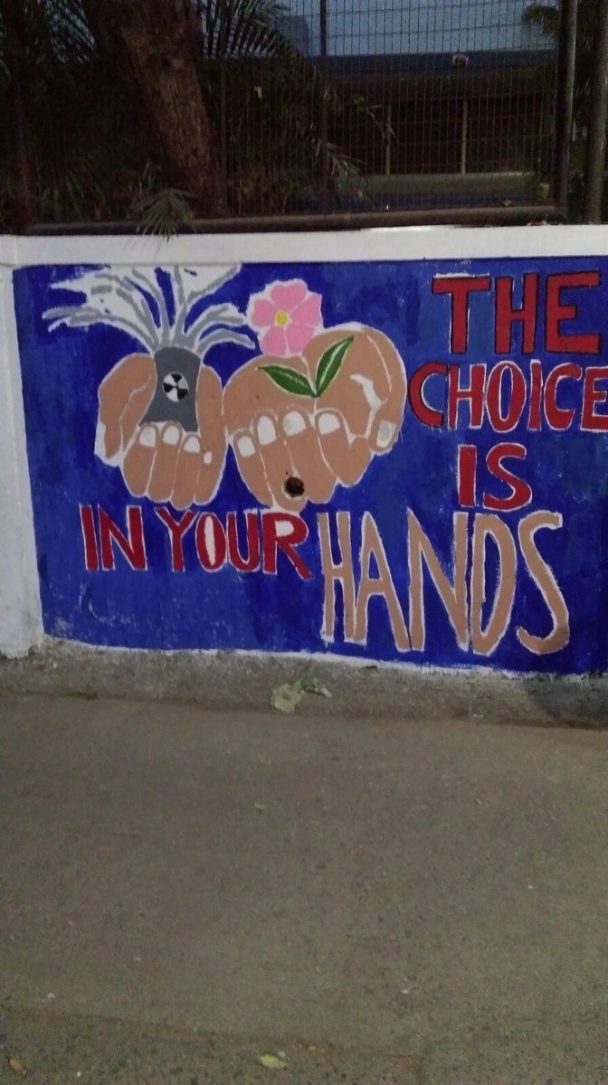 SwachhBharatGov's tweet image. Wall painting in Mumbai by #SwachhBharat volunteers in order to propagate the message of #MyCleanIndia. @SwachhMaha