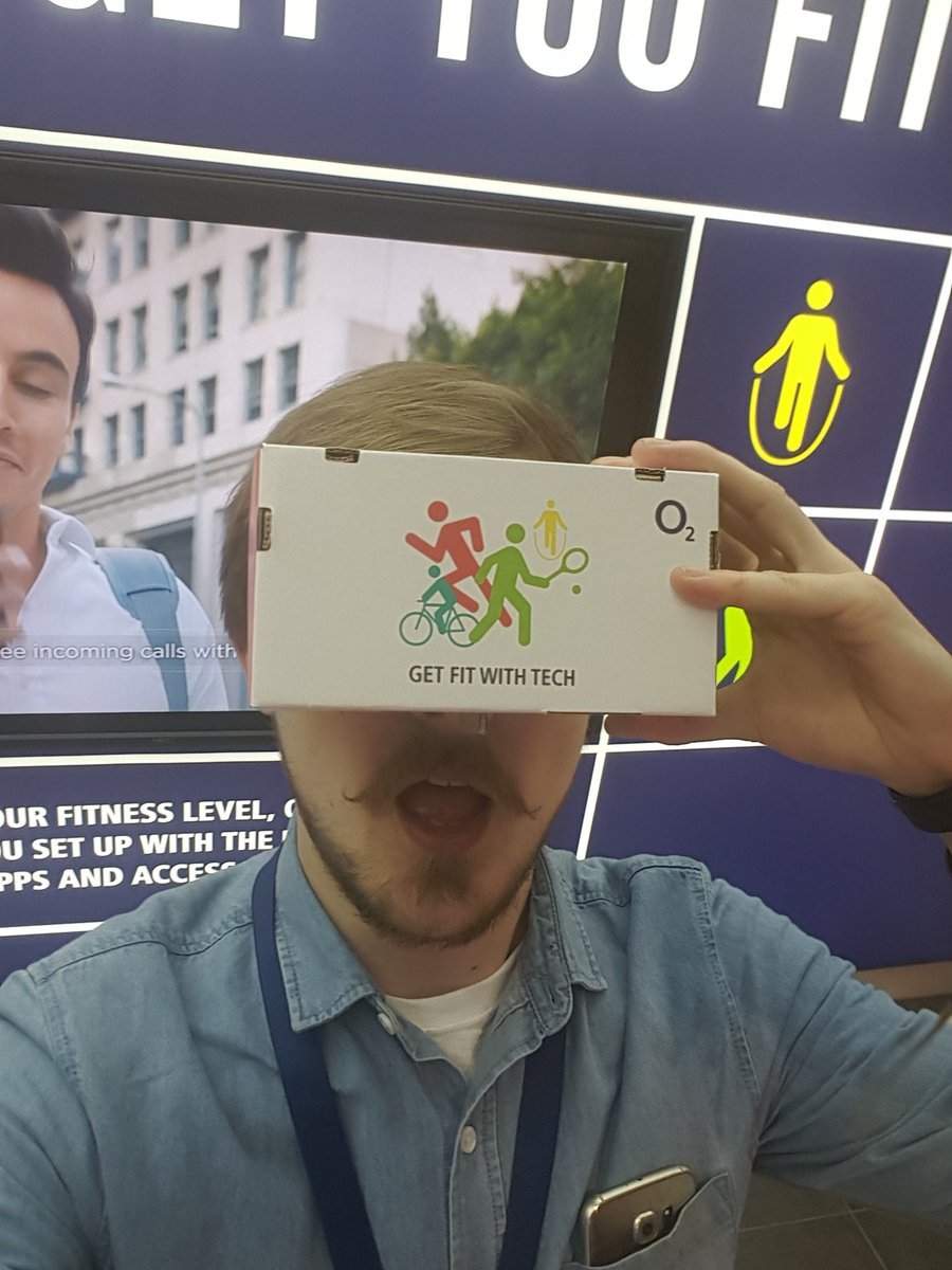 O2GuruCoope's tweet image. Get yourself to market Street to claim your free VR headset