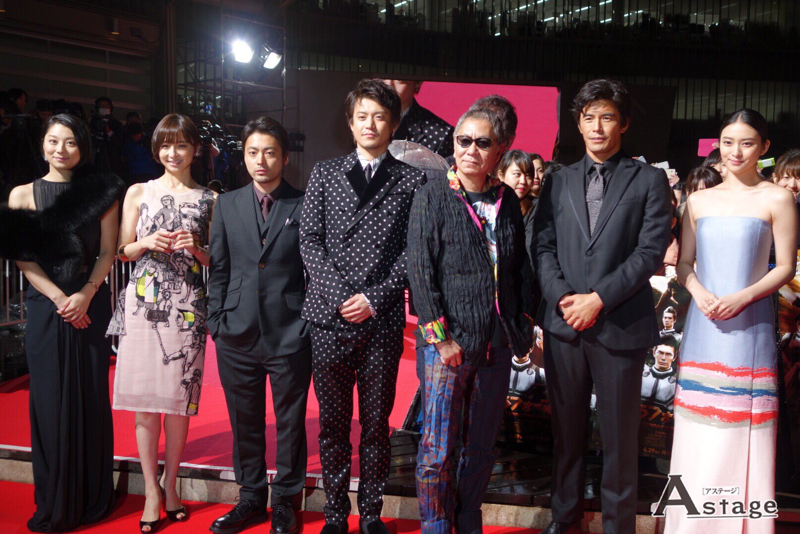 Astage アステージ Al Twitter 映画 テラフォーマーズ レッドカーペットに伊藤英明 武井咲 山下智久 山田孝之 小栗旬ら超豪華キャストが登場 何も考えずに ただただ楽しんでください 4月29日より全国ロードショー T Co Xt5tfdxsgn Twitter