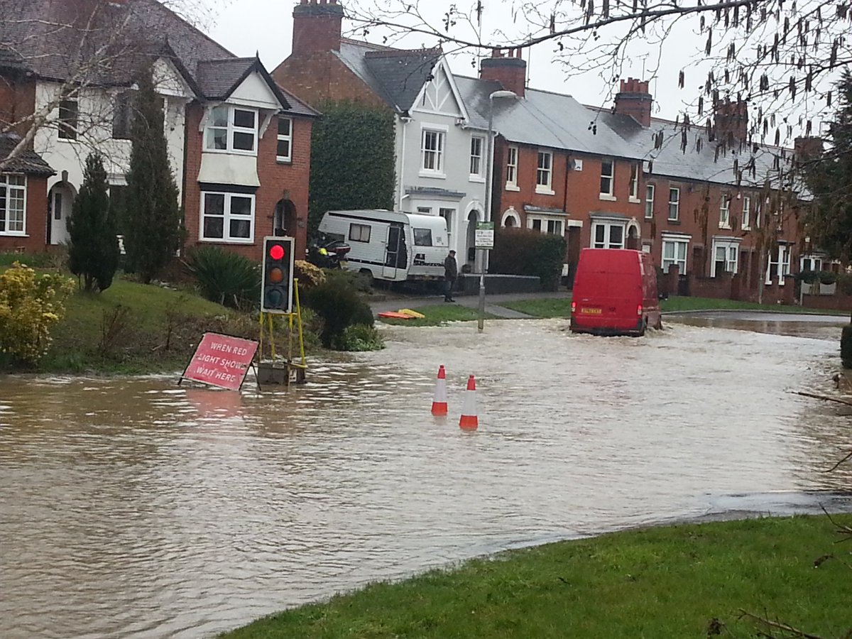 Flooding in Scotland Road #harborough