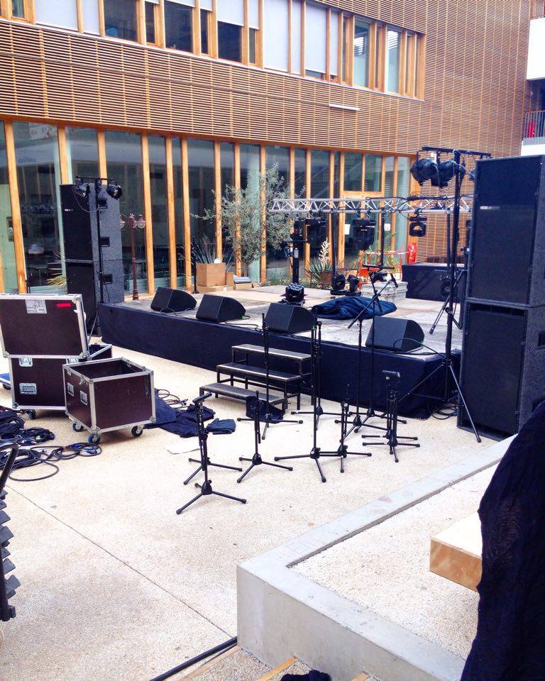 JeunesModernes's tweet photo. Êtes-vous prêt pour ce soir ? #jeunesetmodernes https://t.co/HkNqftFrYl