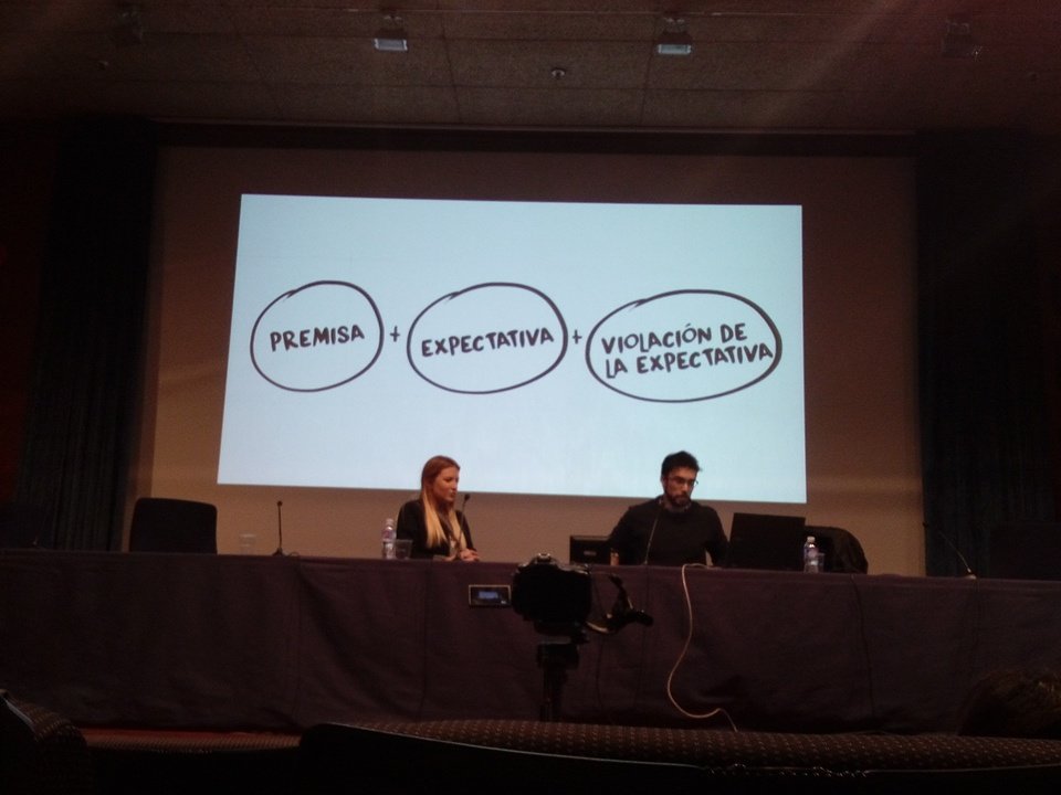 lamuEXtra_'s tweet photo. "Fórmula mágica para sorprender en las redes sociales con creación de contenido". https://t.co/Ei8jF3nj8F