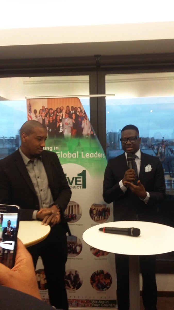 Avec <a href="/mousscama/">Moussa Camara</a> <a href="/thioneniang/">thioneniang</a> <a href="/LesDetermines/">Les Déterminés</a> au <a href="/medef/">Mouvement des Entreprises de France</a>