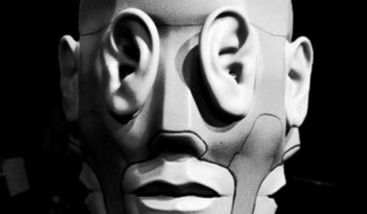 NoiseyMusic's tweet photo. Why are we still listening to music in two dimensions? https://t.co/a9aD4uYC7d https://t.co/5lEC27Spau