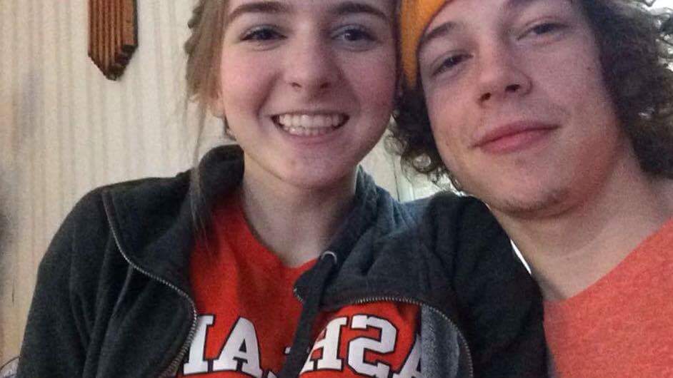 rockythomp29's tweet image. Love this beautiful girl more than anything makes me happier than ever love you @_BeautifulMesss