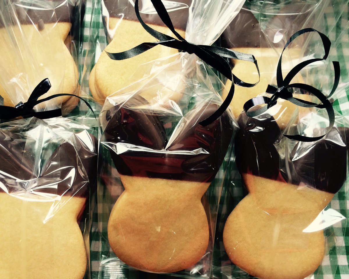 Pryces_Bakers's tweet photo. Easter Bunny shortbread biscuits. More Easter lines to follow soon. https://t.co/4ilhMmVQtl