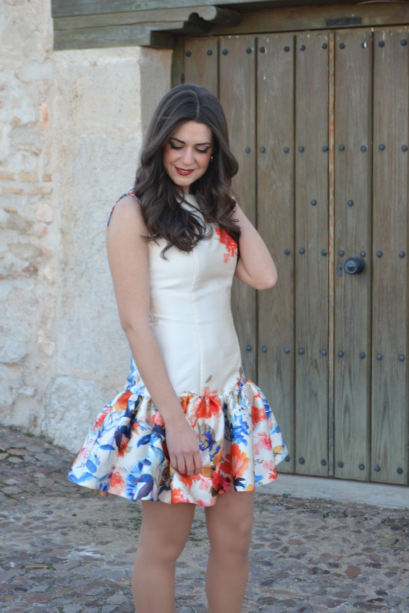 celiaalegreoli's tweet photo. Os presento este precioso vestido de la colección P/V 2016. Mas detalles en https://t.co/PZVwzZJclB https://t.co/9qHGHw3hsi