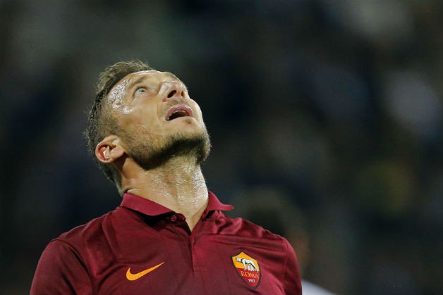 mateusplay2's tweet photo. "No haber ido al Madrid ha sido mi único arrepentimiento"

~ Francesco Totti https://t.co/8oj1py1GdT