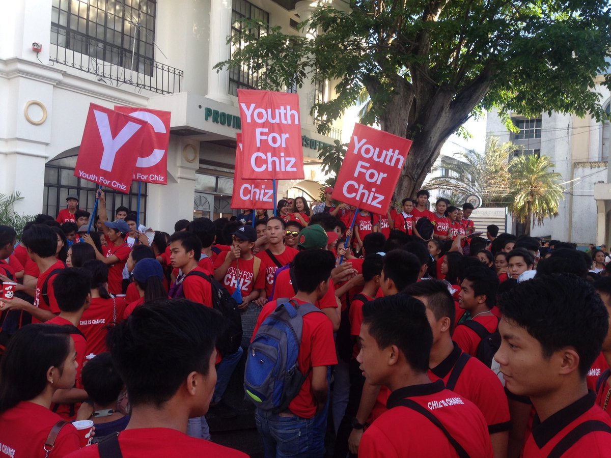 beapuyot's tweet photo. Maraming salamat, #Lucena! #YouthForChiz #ChizIsChange @Pagbabago2016 https://t.co/nYMsnKvyMu